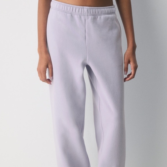 TNA Pants - TNA Cozy Fleece High Rise Joggers in Taupe 27” - Description!